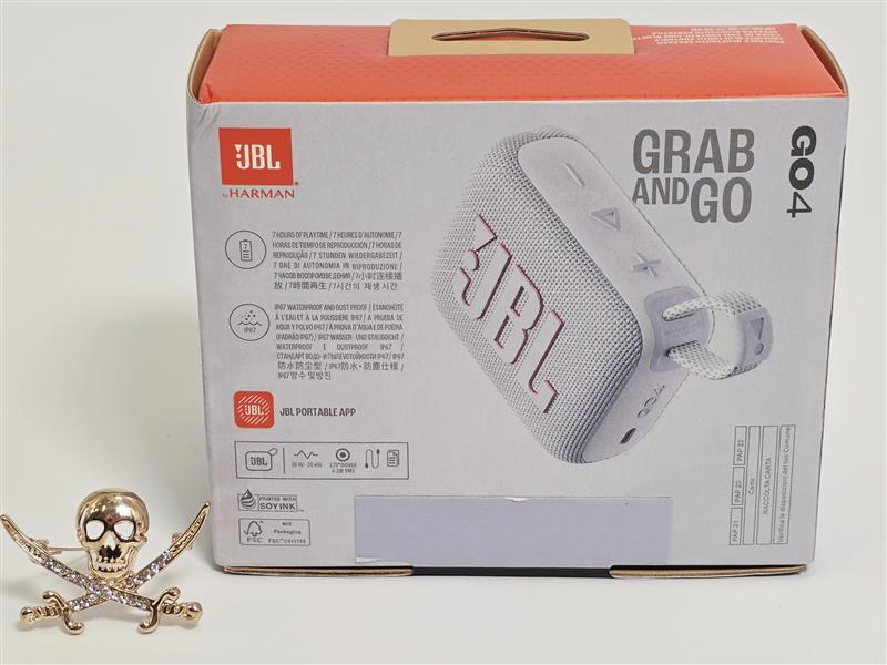 JBL GO4 Portable Bluetooth Speaker Waterproof White