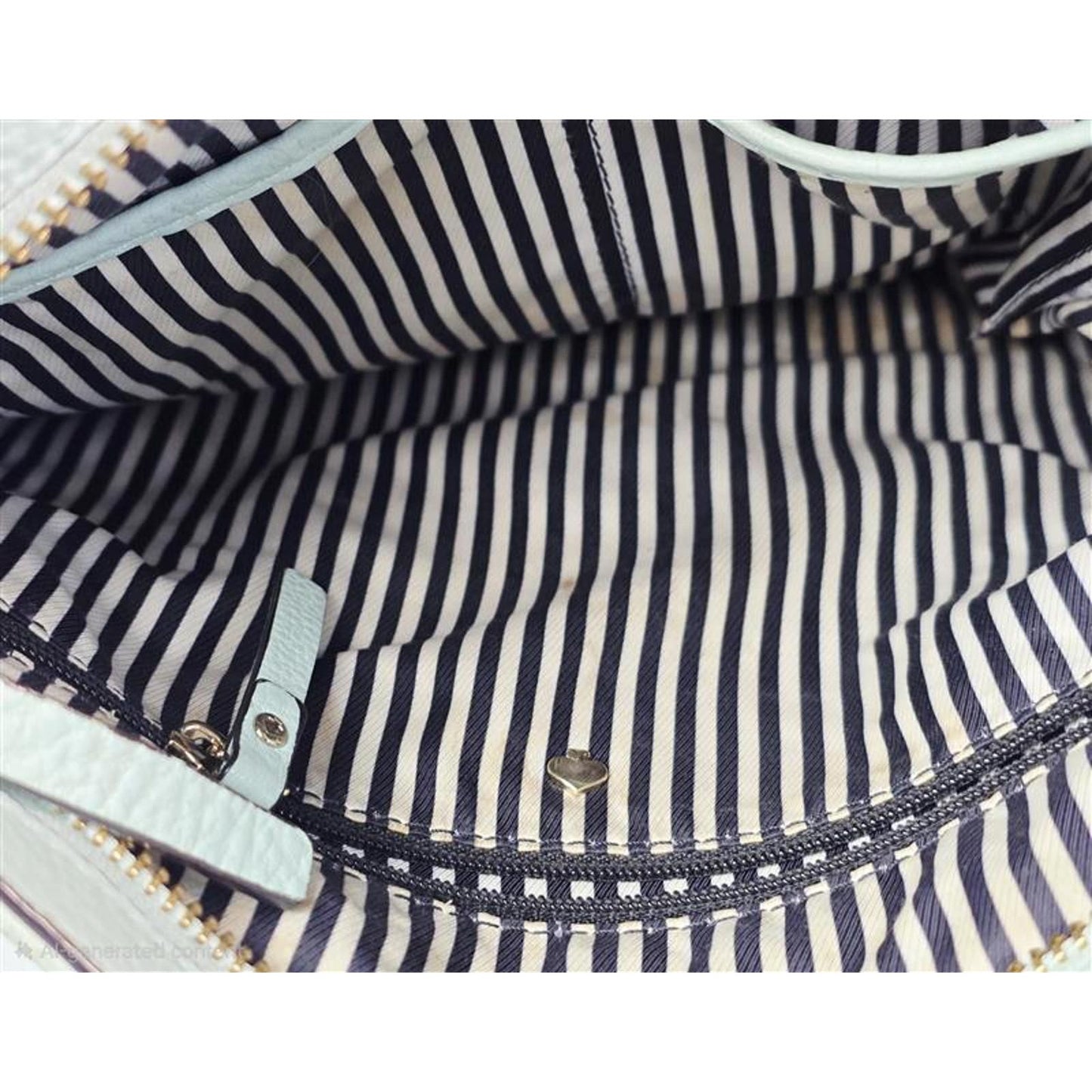 🩵 Kate Spade New York Pebbled Leather Crossbody – Powder Blue