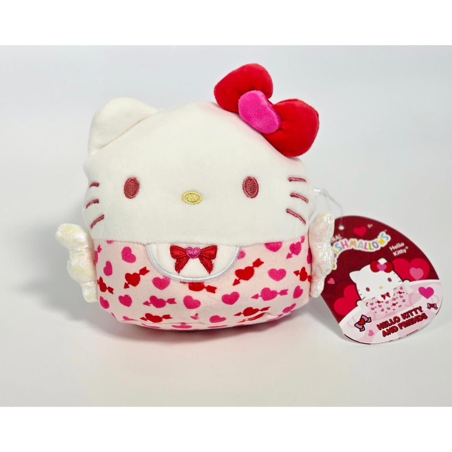 Squishmallows x Sanrio – Hello Kitty Valentine Plush (New with tag)