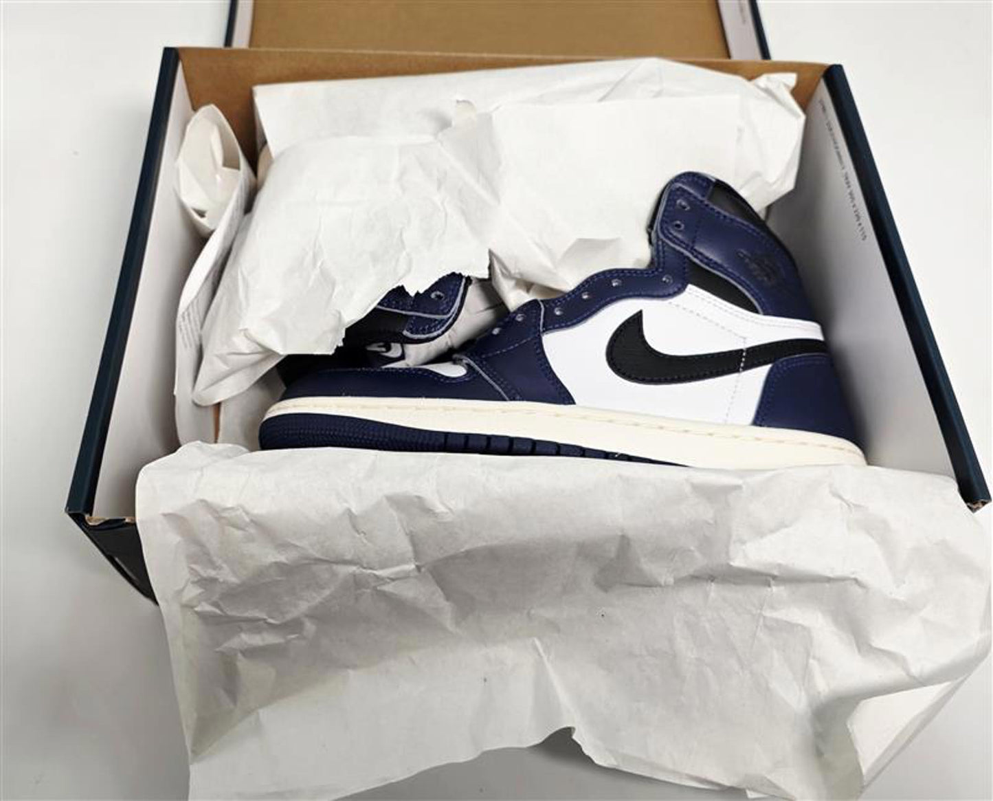 Nike Air Jordan 1 Retro High OG Midnight Navy Size 6M (POIZON Verified)