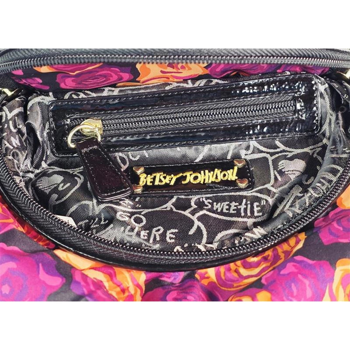 🌹 Betsey Johnson Rose Print Crossbody Bag – Magenta & Marigold Floral