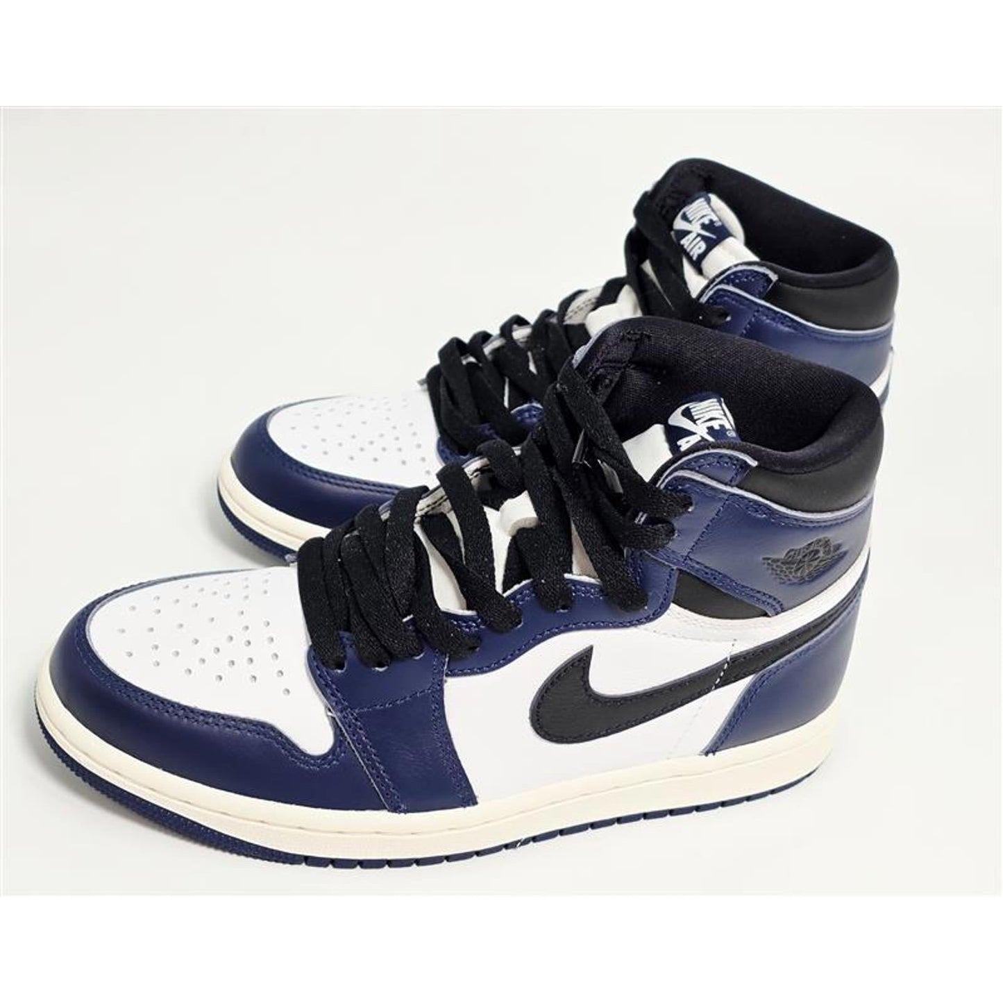 Nike Air Jordan 1 Retro High OG Midnight Navy Size 6M (POIZON Verified)
