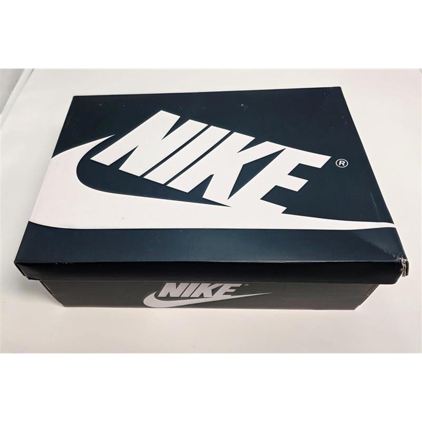 Nike Air Jordan 1 Retro High OG Midnight Navy Size 6M (POIZON Verified)