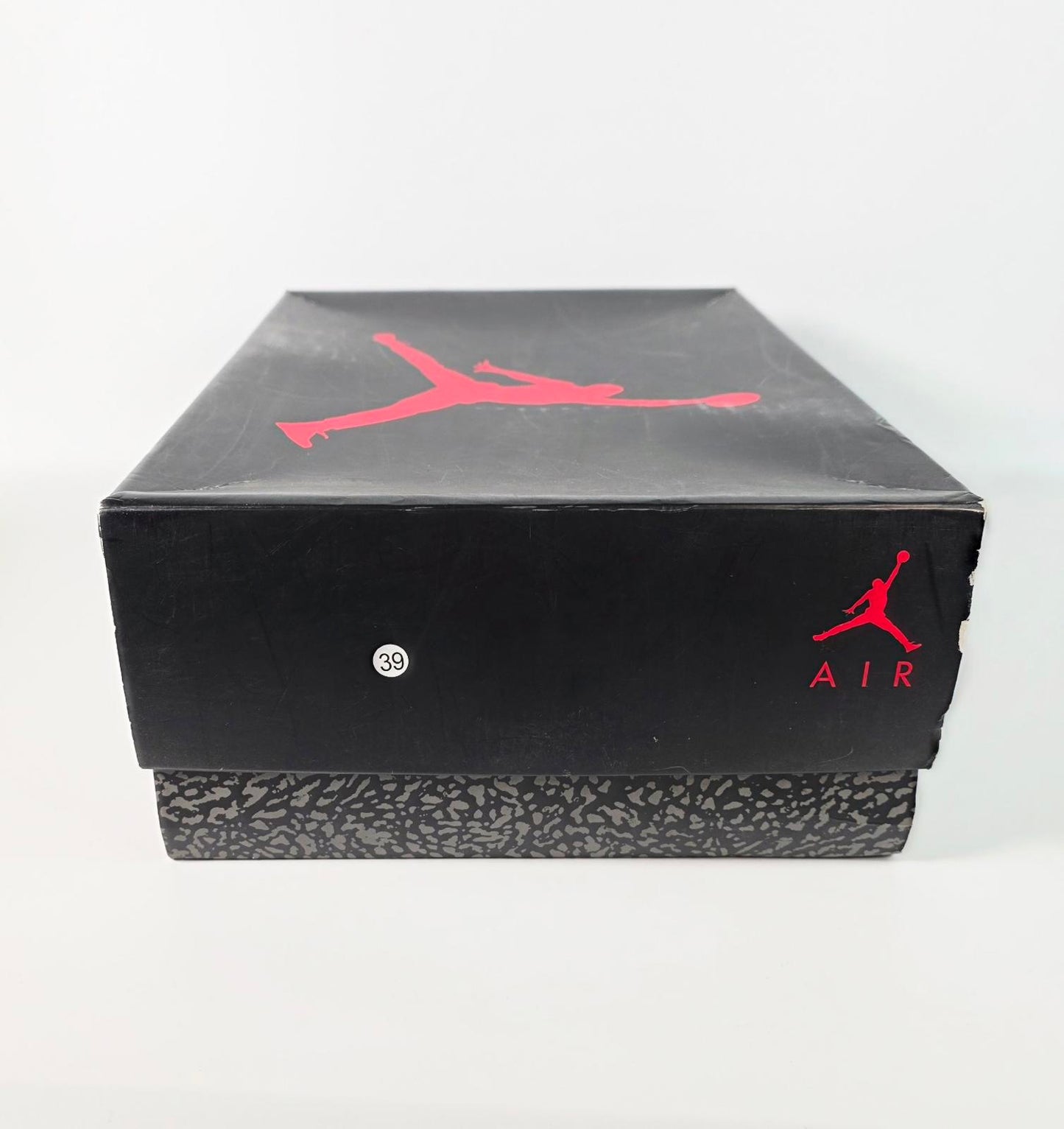 🔴 Air Jordan 3 Retro “Black Cement” 2018 Men’s 9.5 w/ Box (Pre-owned)