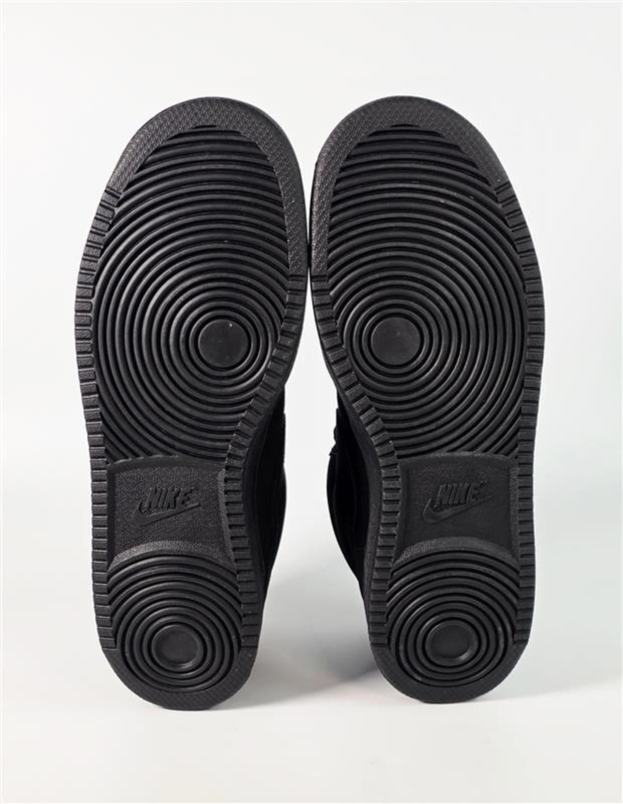 🖤 Nike Court Vision Mid Sneakers – Triple Black M11.5, POIZON Authenticated-New