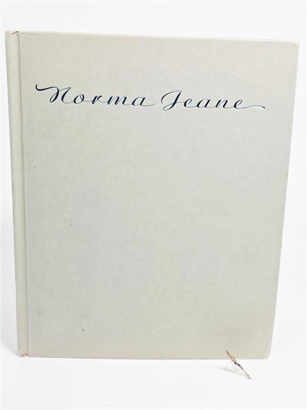 📖 Norma Jeane – Marilyn Monroe Biography & Photo Book- (Preowned)
