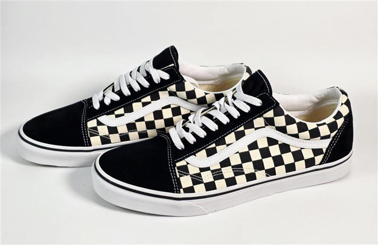 🏁 Vans Old Skool Checkerboard – Men’s Size 13