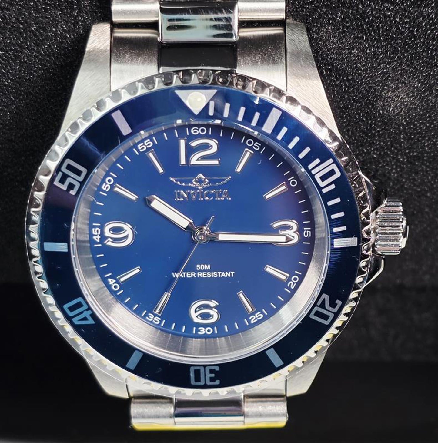 💙 Invicta Pro Diver Men’s Stainless Steel Watch – Blue Dial