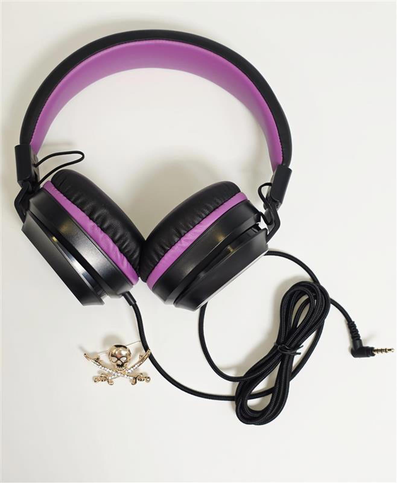 PeohZarr Wired On-Ear Headphones Foldable Purple New